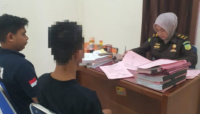 Polres Butur Limpahkan Tersangka Kasus Persetubuhan Anak ke Kejari Muna